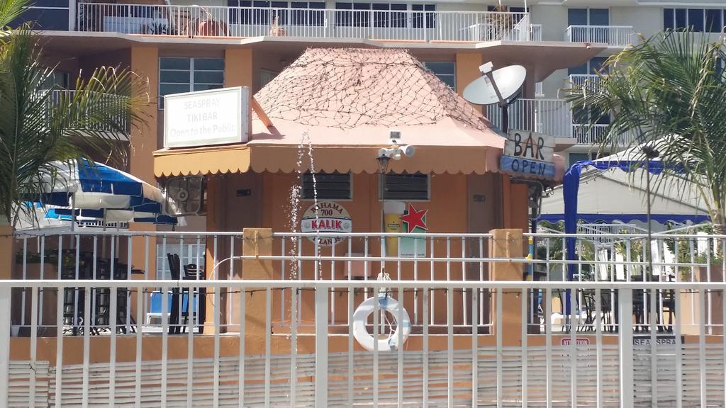 וסט פאלם ביץ' Seaspray Inn Beach Resort מראה חיצוני תמונה