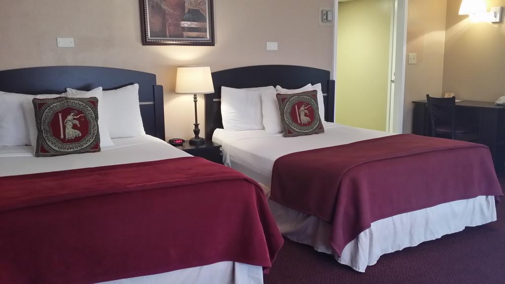 וסט פאלם ביץ' Seaspray Inn Beach Resort מראה חיצוני תמונה