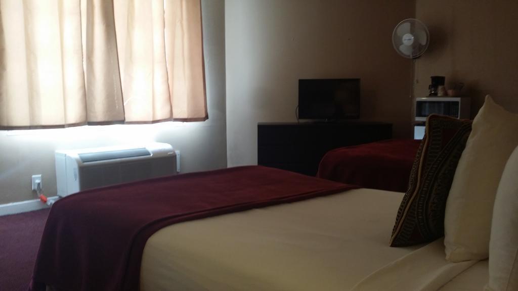 וסט פאלם ביץ' Seaspray Inn Beach Resort מראה חיצוני תמונה