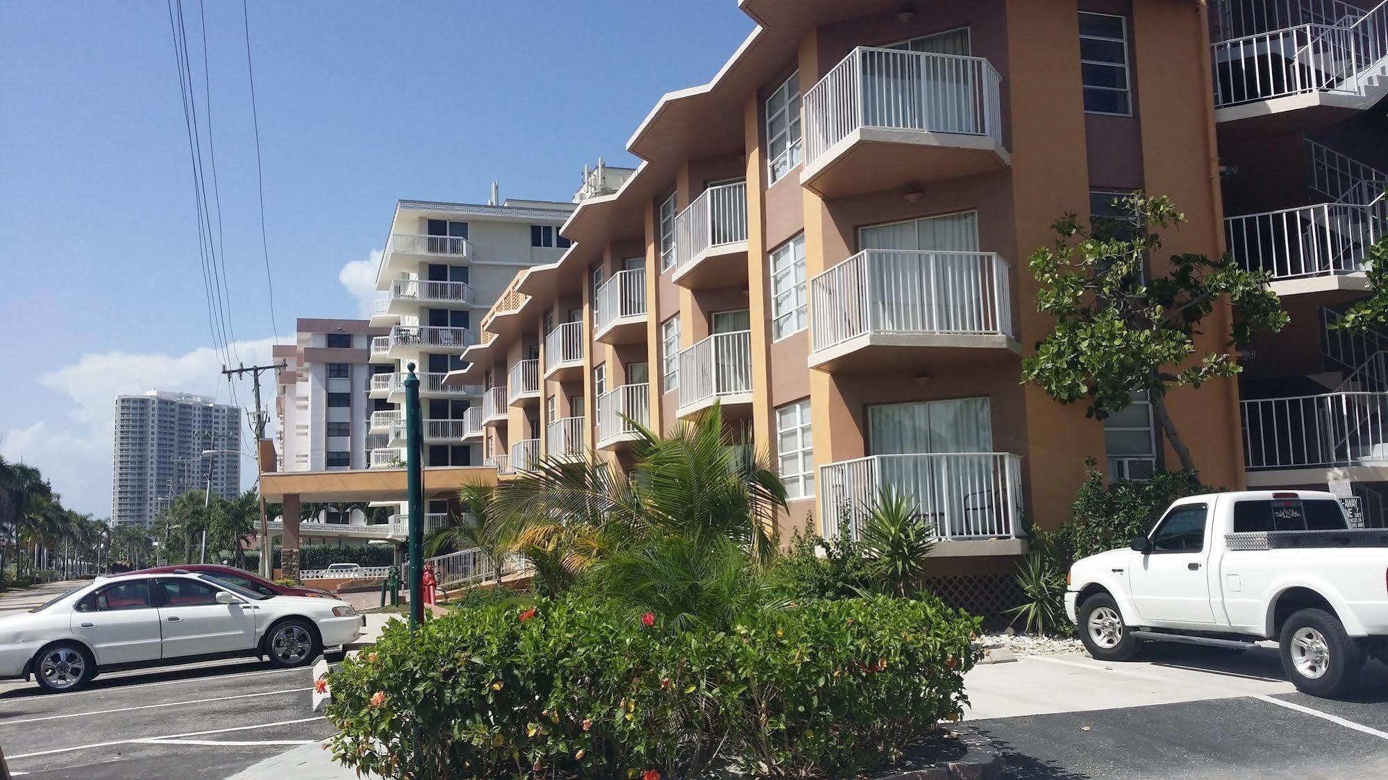 וסט פאלם ביץ' Seaspray Inn Beach Resort מראה חיצוני תמונה