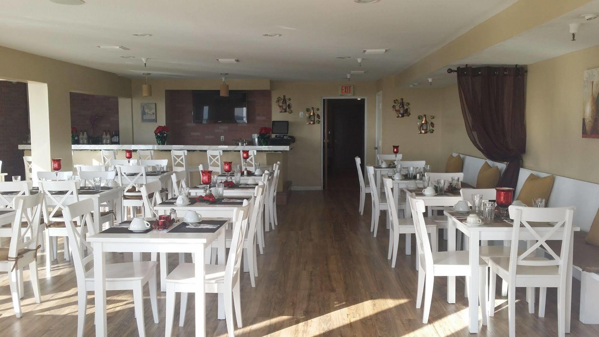 וסט פאלם ביץ' Seaspray Inn Beach Resort מראה חיצוני תמונה