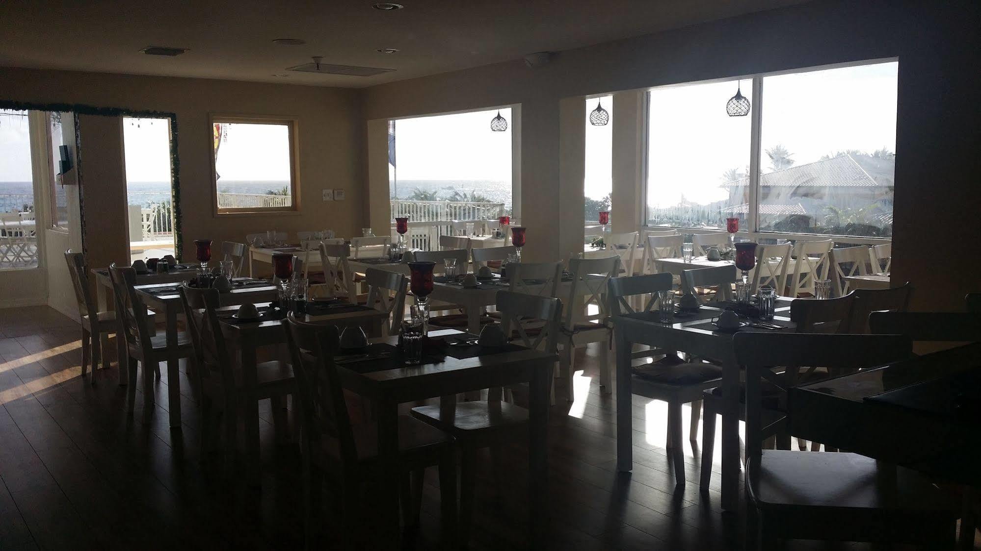 וסט פאלם ביץ' Seaspray Inn Beach Resort מראה חיצוני תמונה