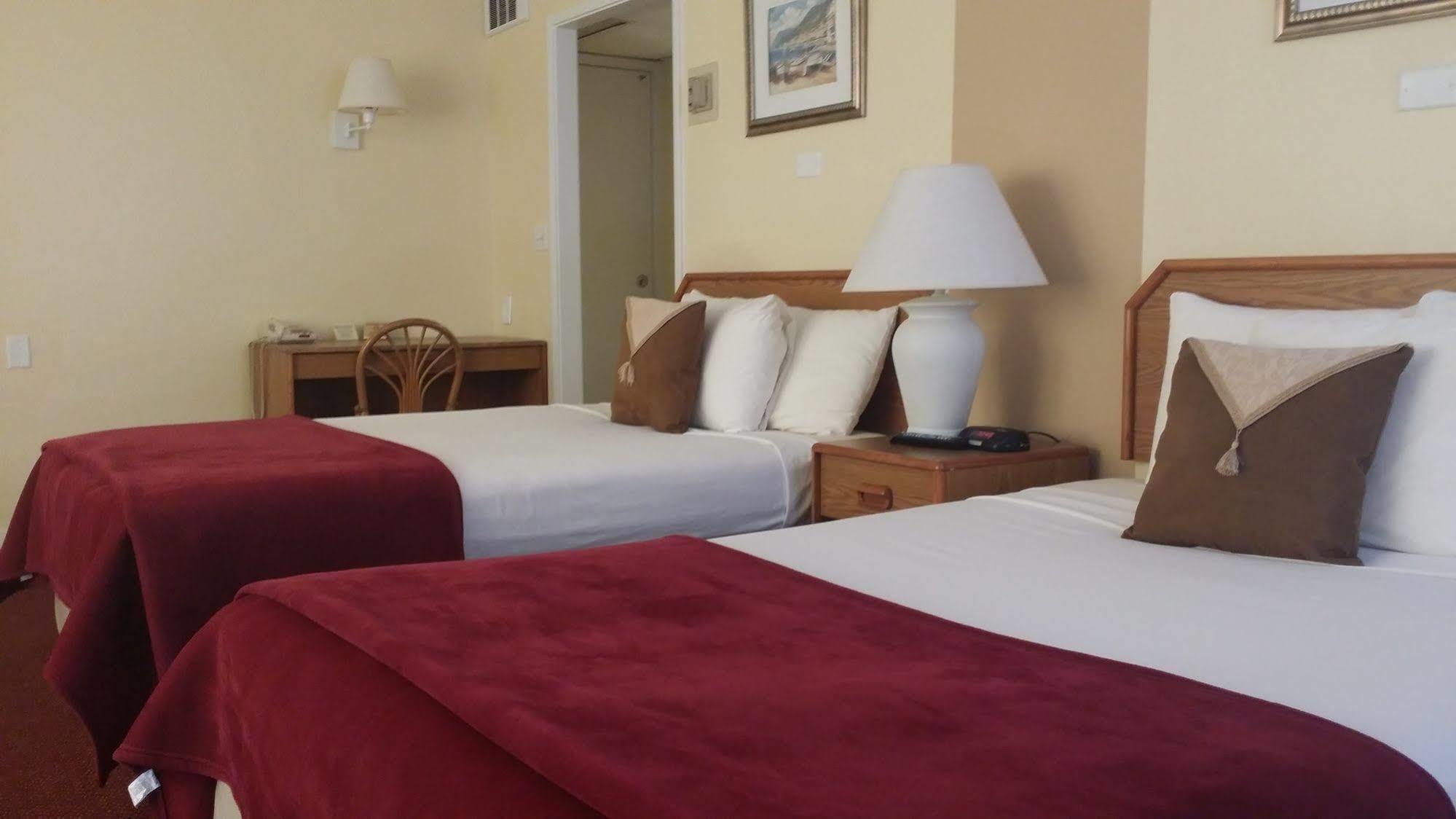 וסט פאלם ביץ' Seaspray Inn Beach Resort מראה חיצוני תמונה