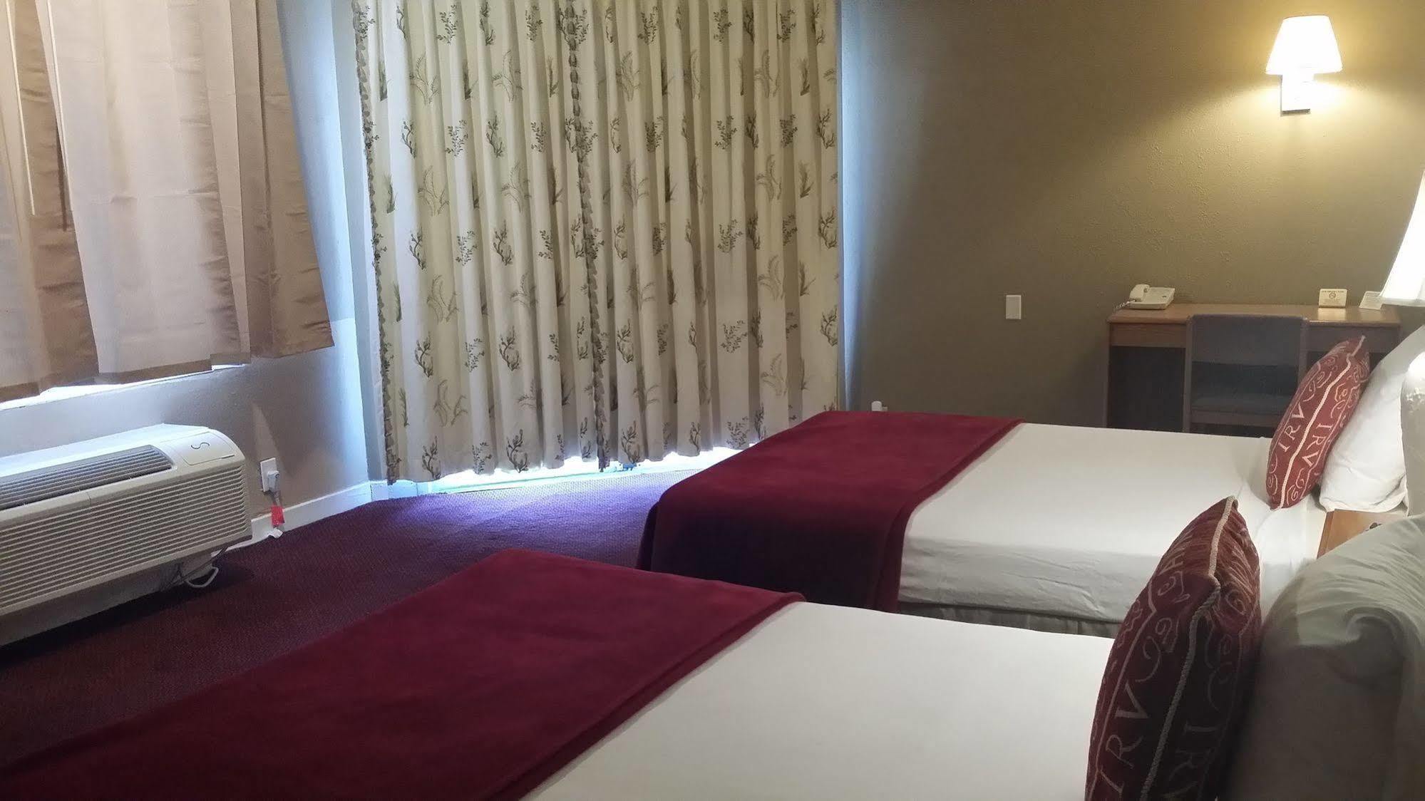 וסט פאלם ביץ' Seaspray Inn Beach Resort מראה חיצוני תמונה